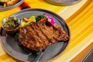 hotel indigo austin downtown university by ihg