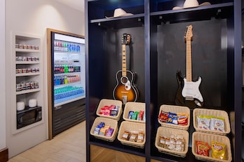 hotel indigo austin downtown university by ihg