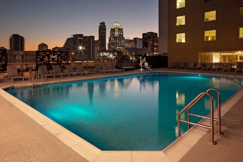 holiday inn express austin downtown university