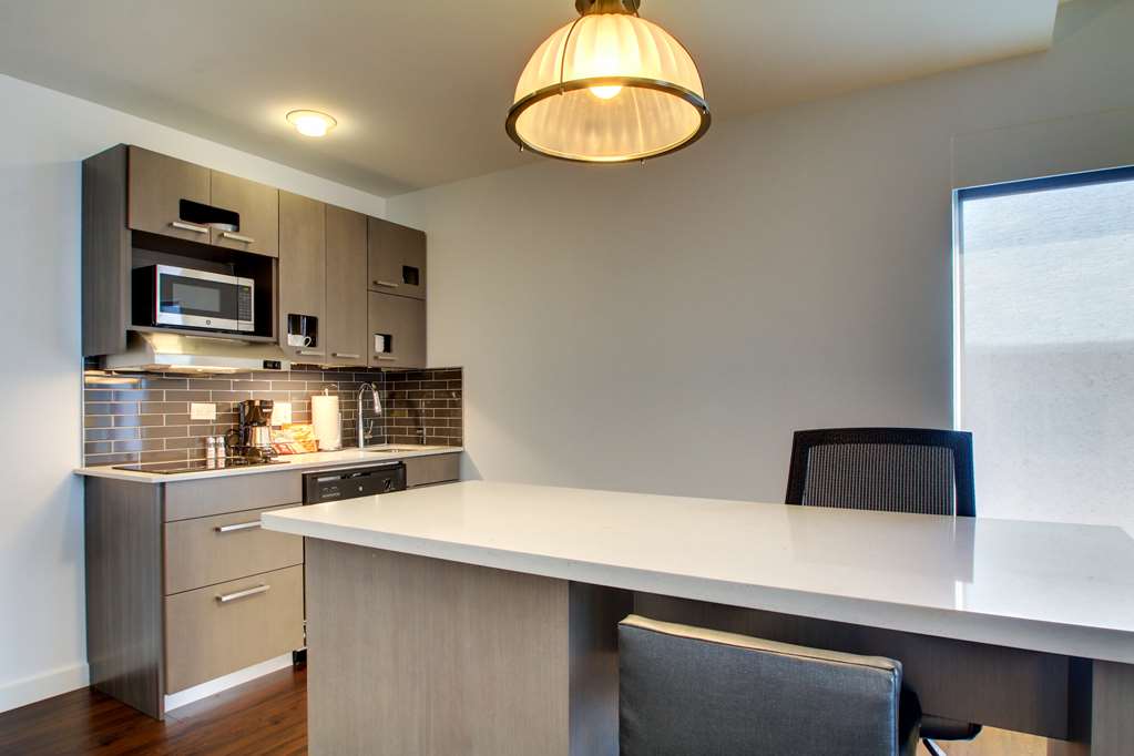 hyatt house chicago evanston