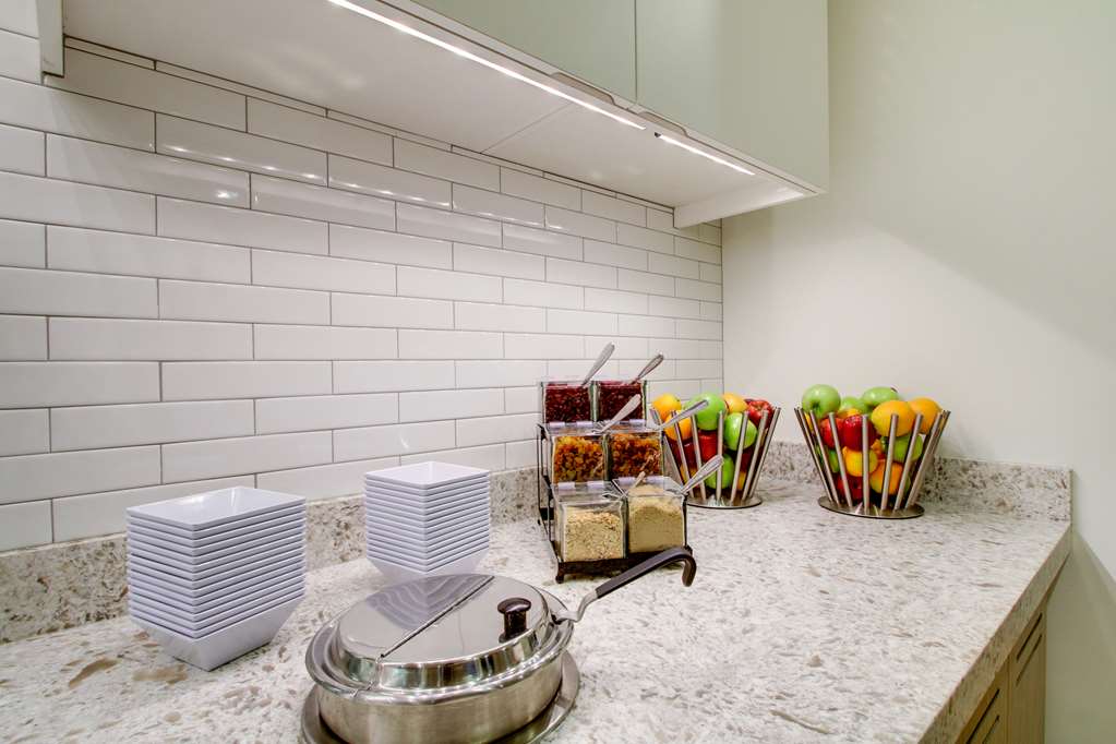 hyatt house chicago evanston