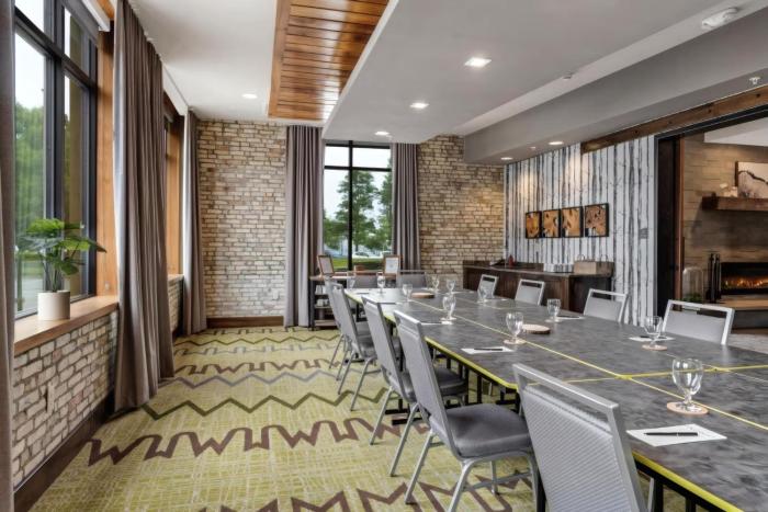 hotel indigo traverse city by ihg