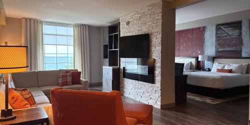hotel indigo traverse city by ihg