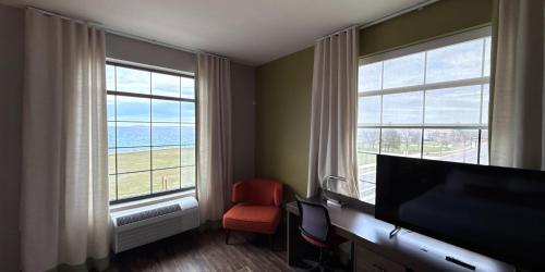 hotel indigo traverse city by ihg