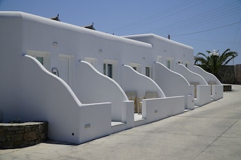 margie mykonos hotel