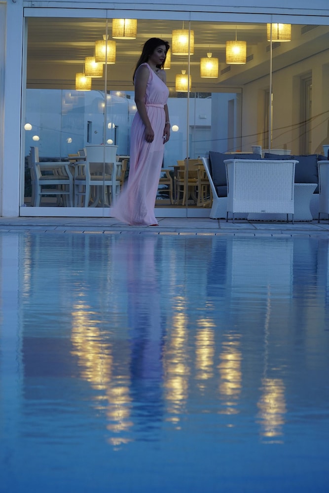 margie mykonos hotel