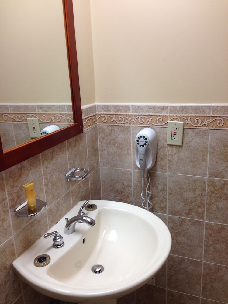 miami princess hotel