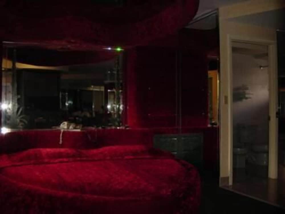 miami princess hotel