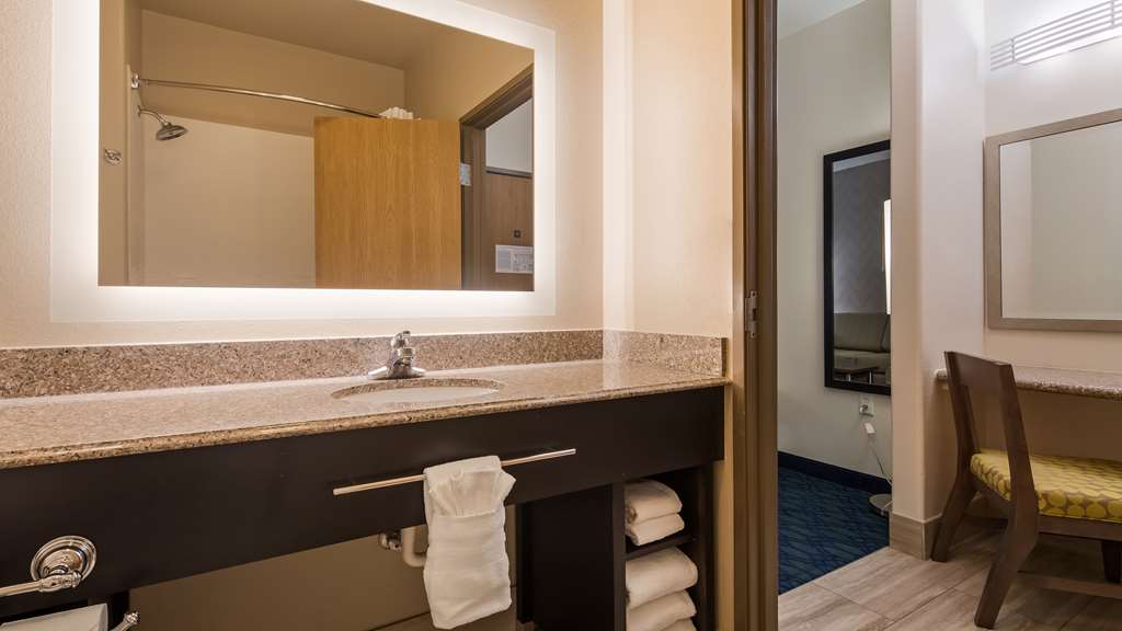 best western plus tulsa inn and suites