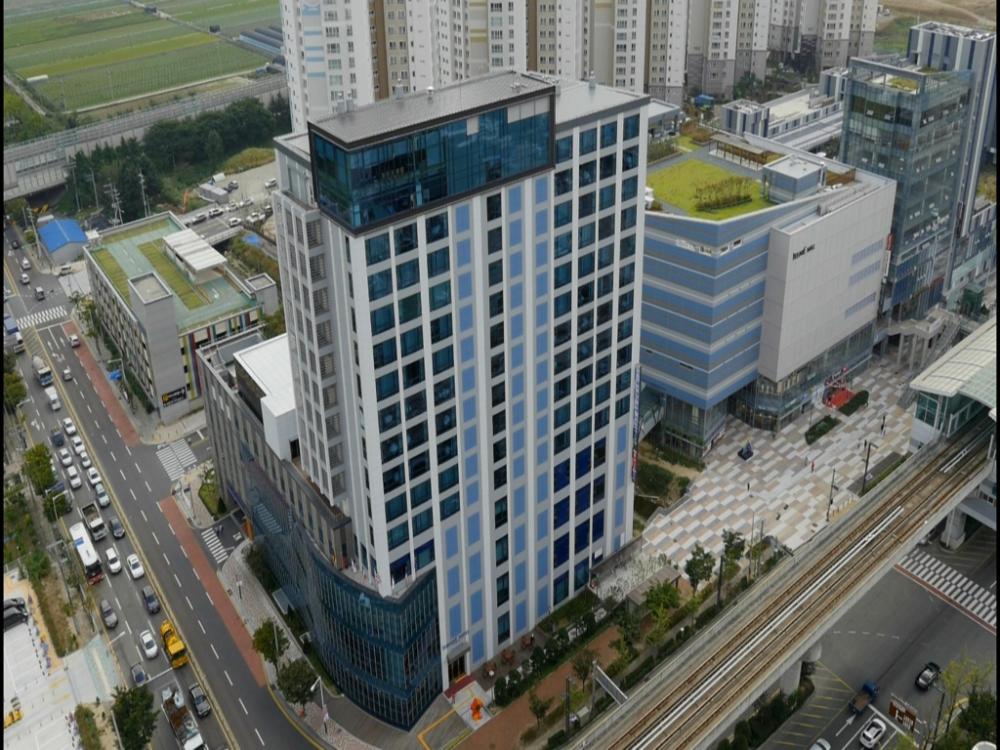 isquare hotel