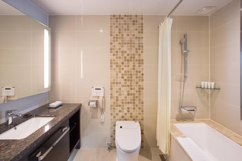 isquare hotel