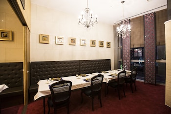 isquare hotel