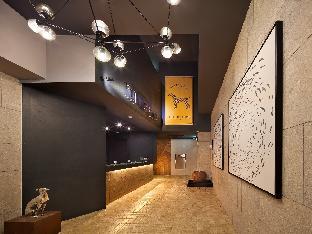 The Hound Hotel,,2 star