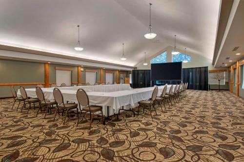 best western plus valemount inn and suites