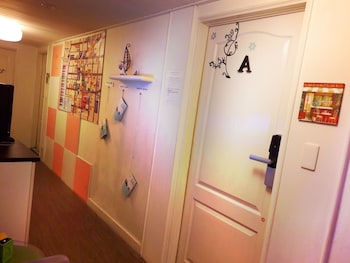 ximen triple tiger hostel