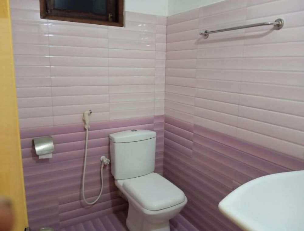 kawakka yala home stay and hostel