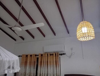 kawakka yala home stay and hostel
