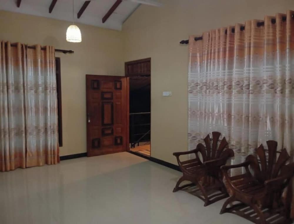 kawakka yala home stay and hostel