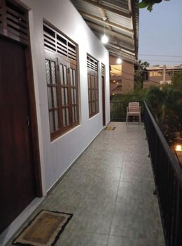 kawakka yala home stay and hostel