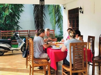 kawakka yala home stay and hostel