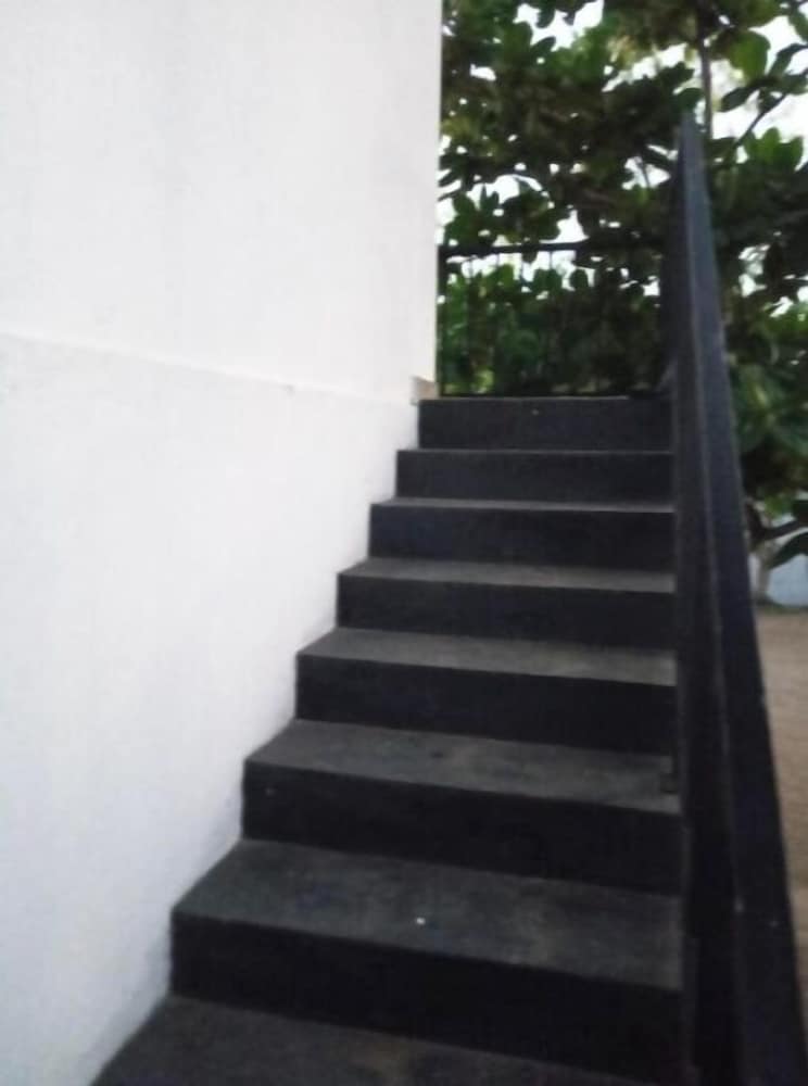 kawakka yala home stay and hostel