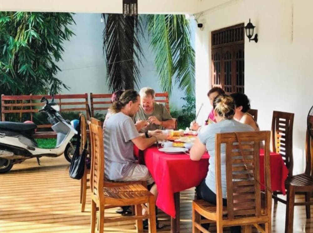 kawakka yala home stay and hostel