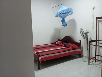 Kawakka Yala Home Stay & Hostel,,3 star