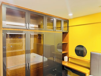 Scenic Valley 2 Emhouse,,4 star