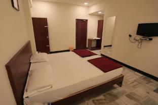 hotel rayas