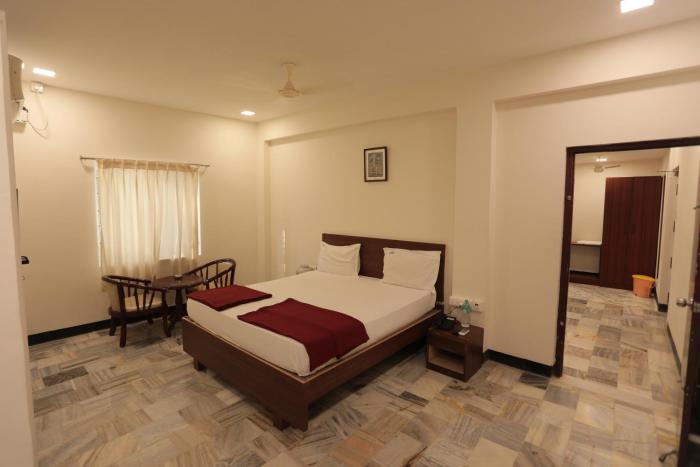 hotel rayas