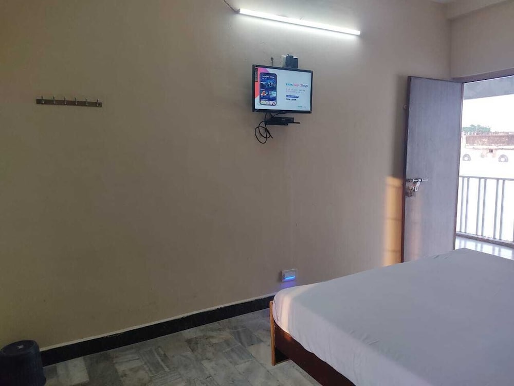 balaji inn