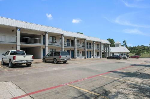 Motel 6 Kilgore, Tx,Kilgore>>Cypress,2 star