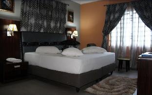 crownedge hotel