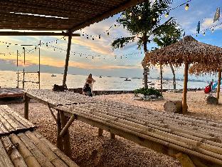 golden dragon beach resort pattaya bang lamung
