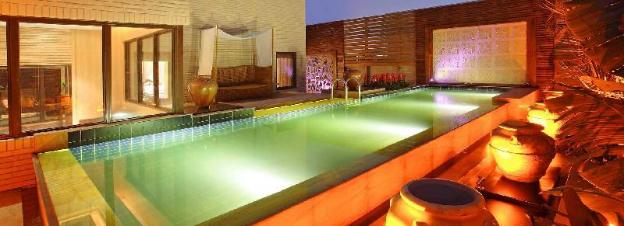 amain boutique motel tucheng