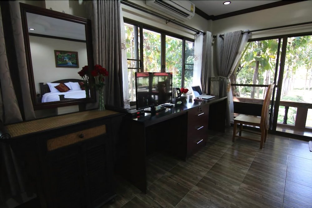 Little Teak Home Stay,San Sai>>Chiang Mai,2 star