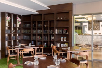 the regent phuket bangtao beach