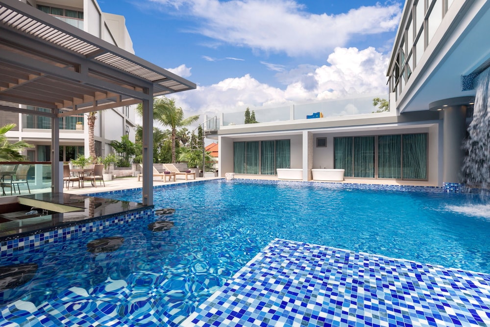 the regent phuket bangtao beach