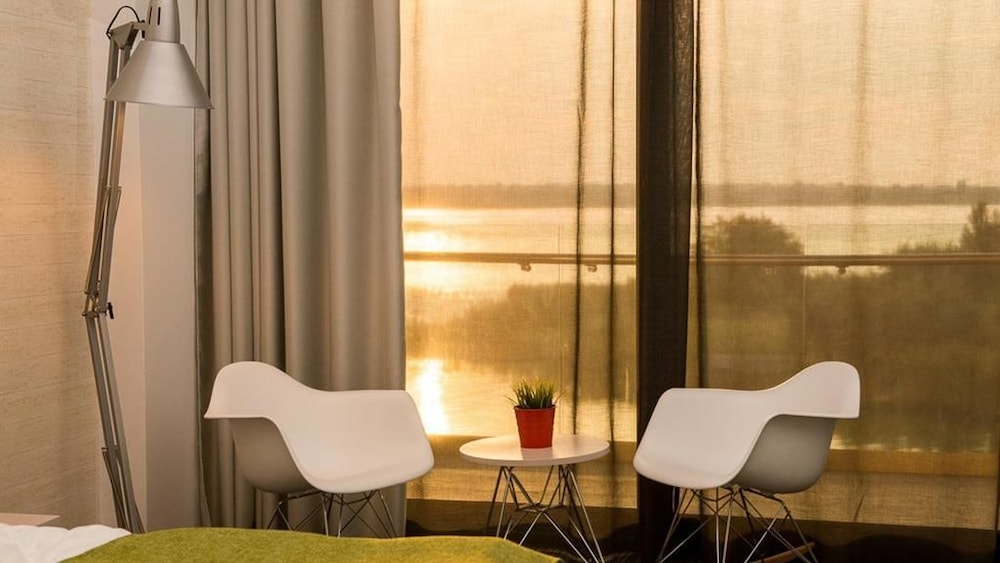 hotel on plonge junior