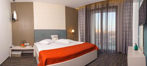 hotel on plonge junior