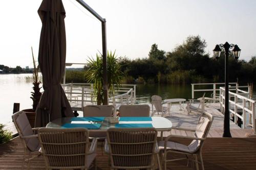 hotel on plonge junior