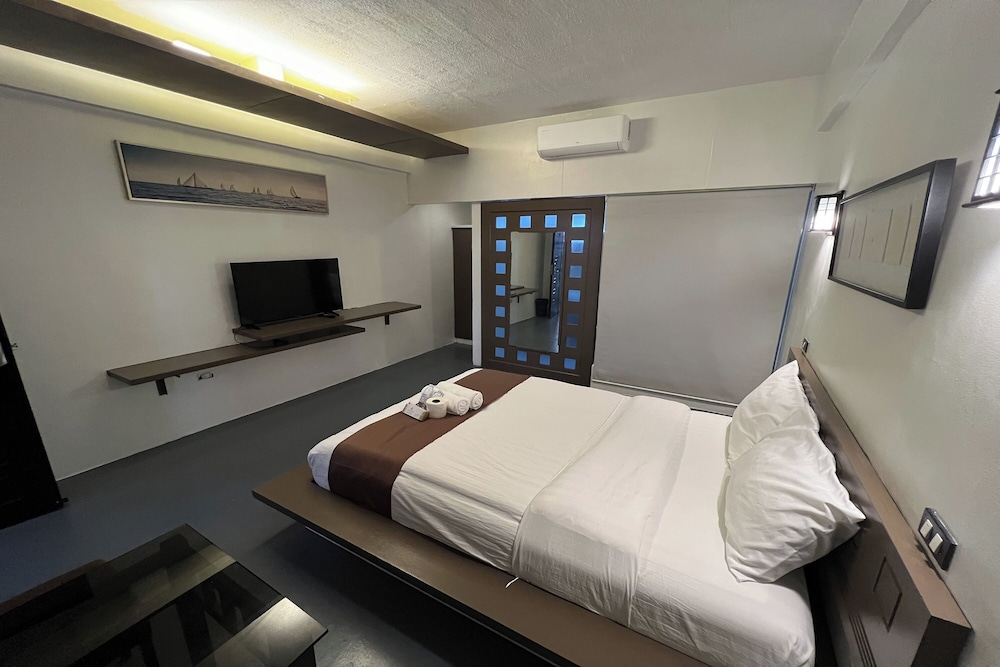 at the pad hotel and resort