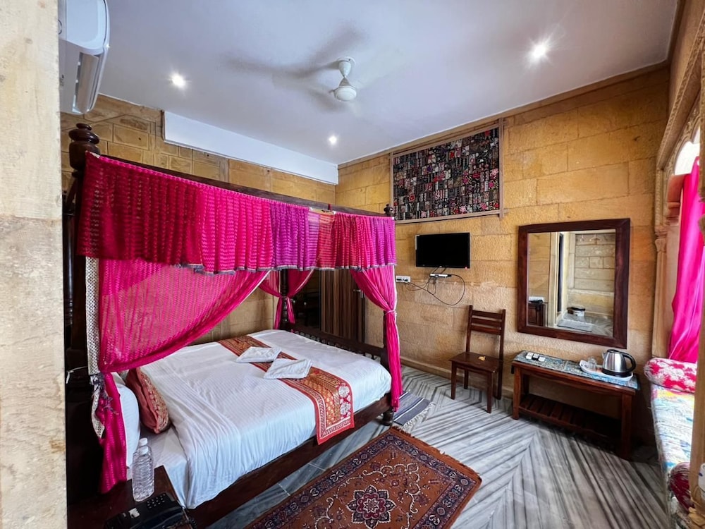 hotel unique heritage