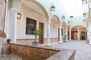 hostal garlu