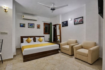 Mauryan Elite I Hotel Hauzkhas,,2 star