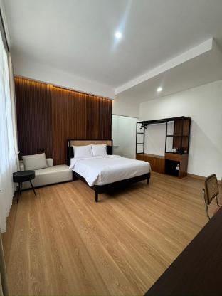 and living hotel