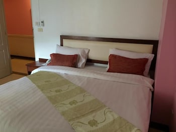 asia residence 14 bangkapi