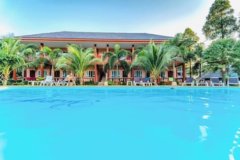 peaceful resort koh lanta