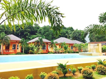 peaceful resort koh lanta