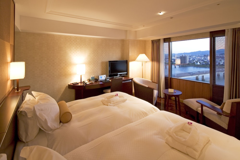 miyazaki kanko hotel
